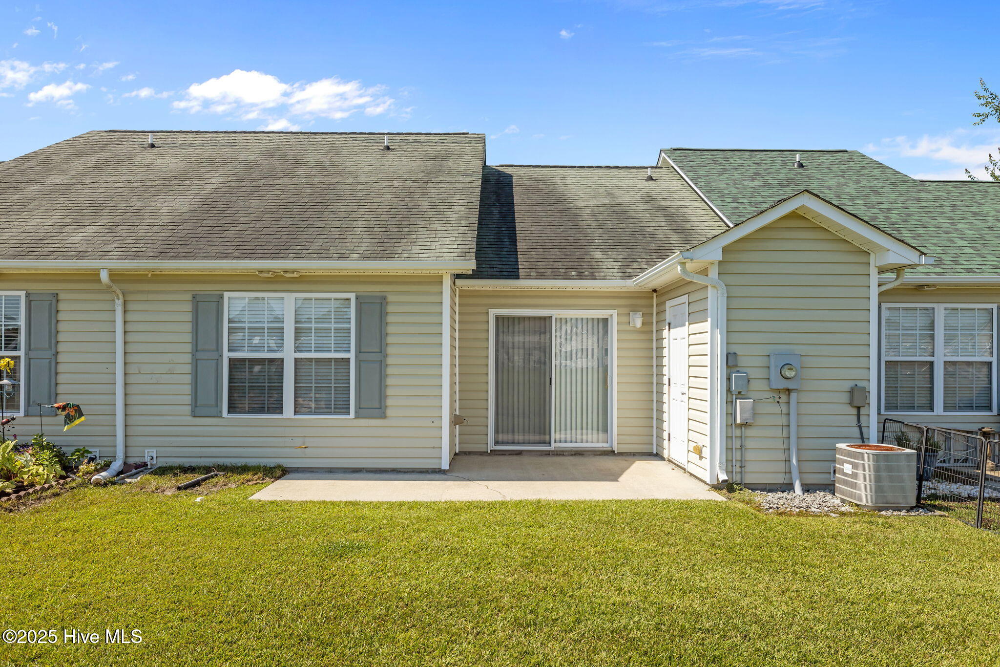 550 Peletier Loop Road, Unit 11 Peletier, NC 28584 - Photo 9 of 12 Back Patio