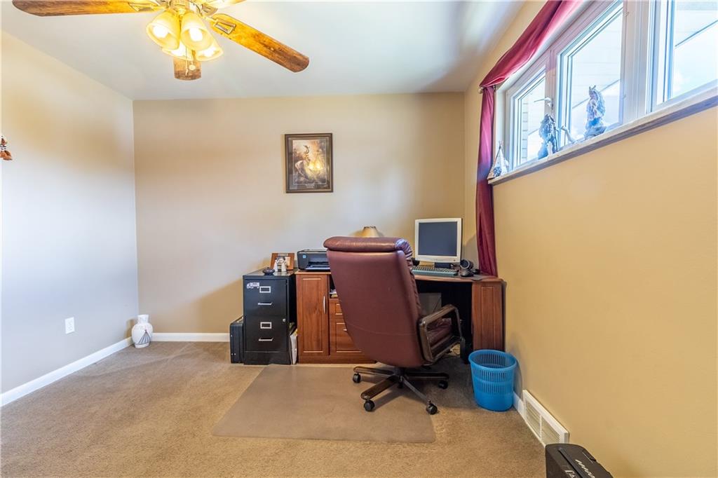 434 McGovern Road Houston, PA 15342 - Photo 11 of 25 Gallery Image 11