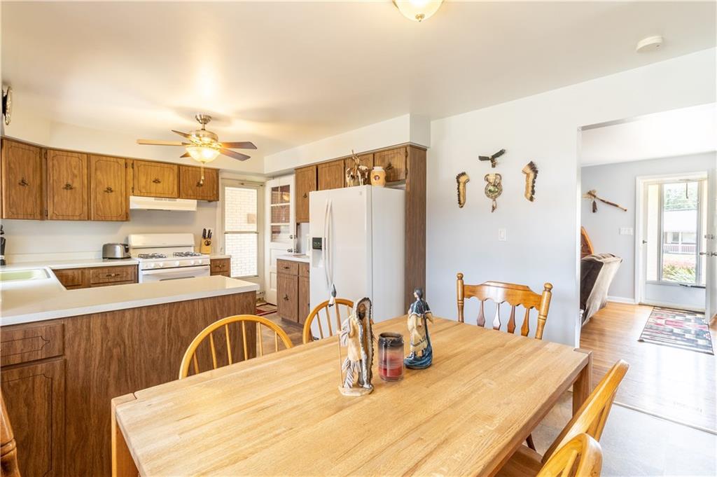 434 McGovern Road Houston, PA 15342 - Photo 5 of 25 Gallery Image 5