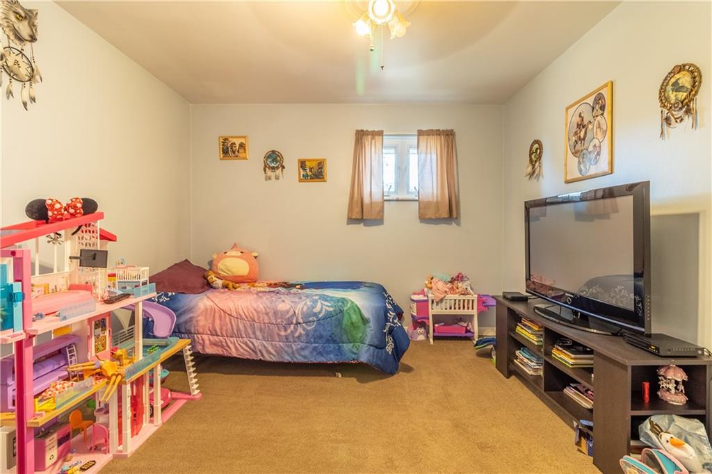 434 McGovern Road Houston, PA 15342 - Photo 10 of 25 Gallery Image 10