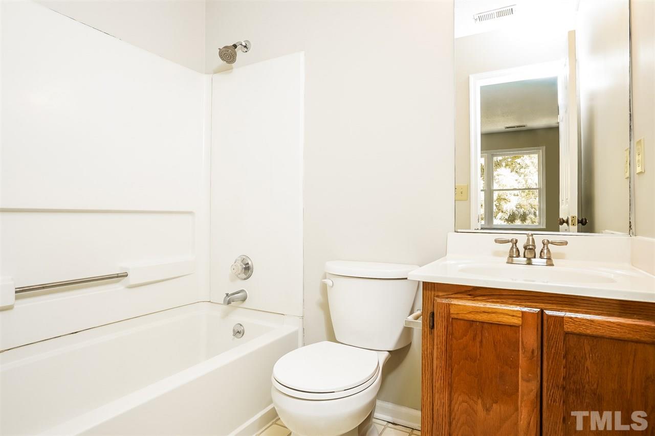 292 Beechtree Drive Cary, NC 27513 - Photo 17 of 24