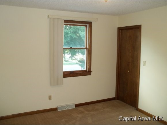 8000 Hunt Road Springfield, IL 62712 - Photo 14 of 24