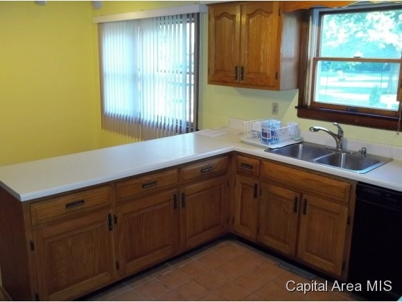 8000 Hunt Road Springfield, IL 62712 - Photo 5 of 24