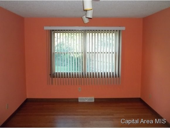 8000 Hunt Road Springfield, IL 62712 - Photo 6 of 24