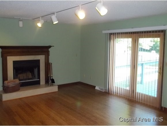 8000 Hunt Road Springfield, IL 62712 - Photo 7 of 24