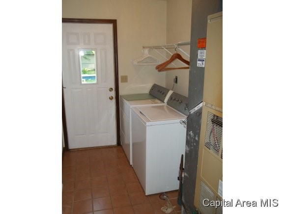 8000 Hunt Road Springfield, IL 62712 - Photo 10 of 24