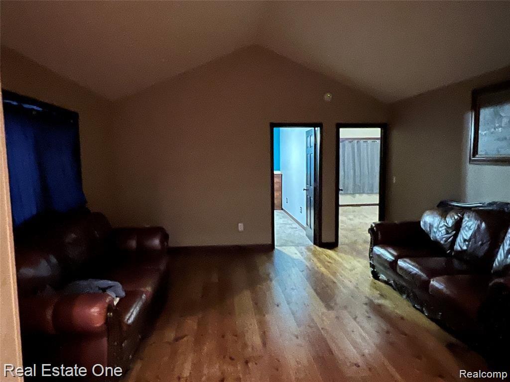 410 East Castle Road Fostoria, MI 48435 - Photo 8 of 26