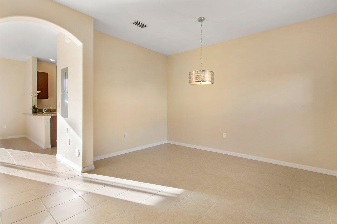 2851 Prospect Road, Unit 1311 Fort Lauderdale, FL 33309 - Photo 6 of 26 Dining