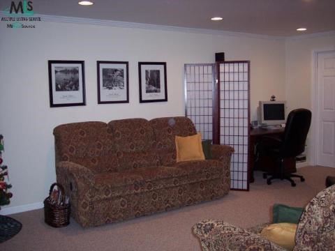 4882 Georgetown Drive Rochester, MI 48306 - Photo 5 of 6 742164-4.JPG