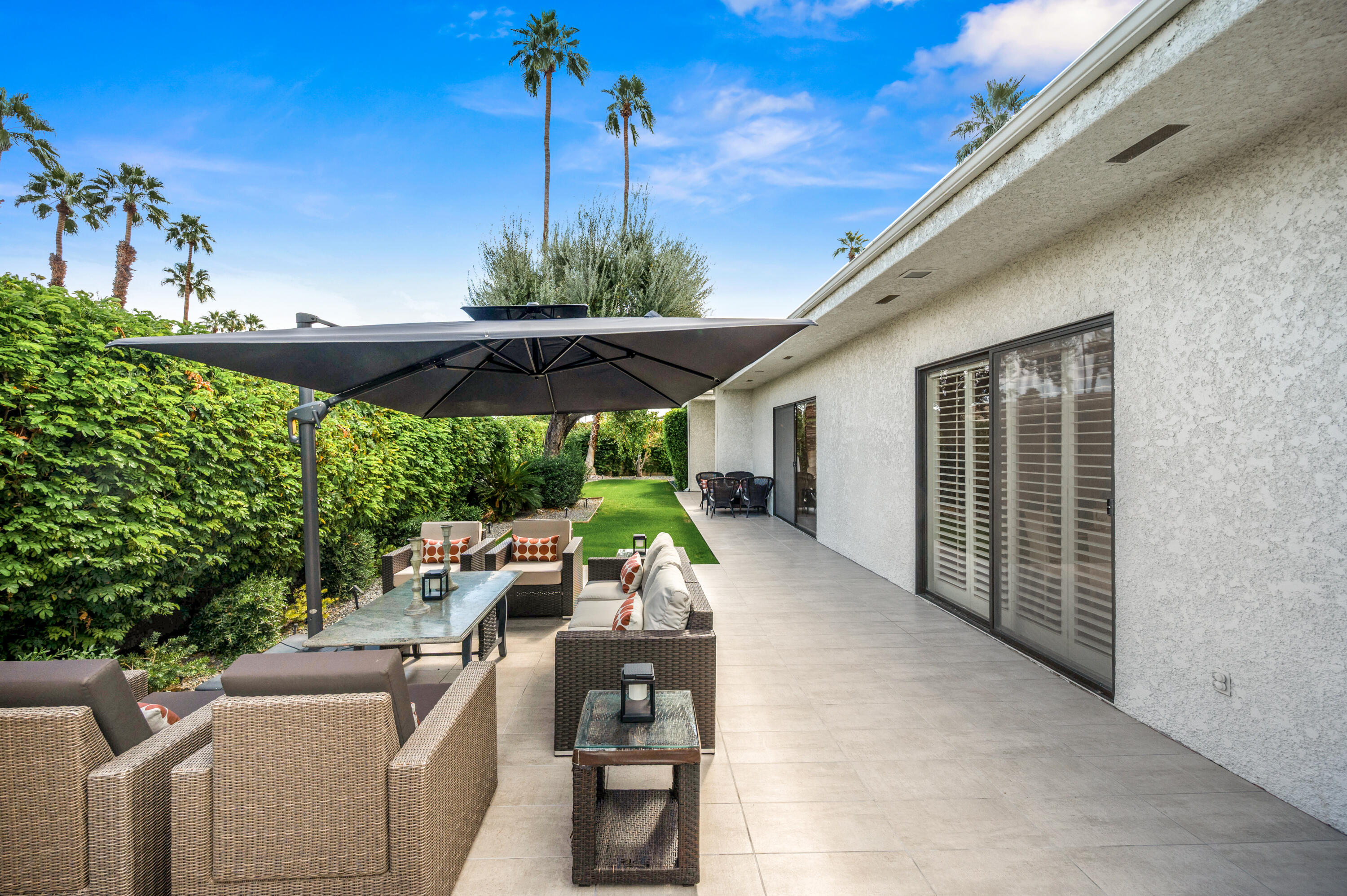 87 Magdalena Drive Rancho Mirage, CA 92270 - Photo 28 of 37 Patio