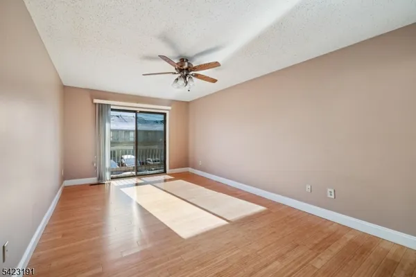 $2,875 | 18 Woodhill Street, Somerset, NJ 08873