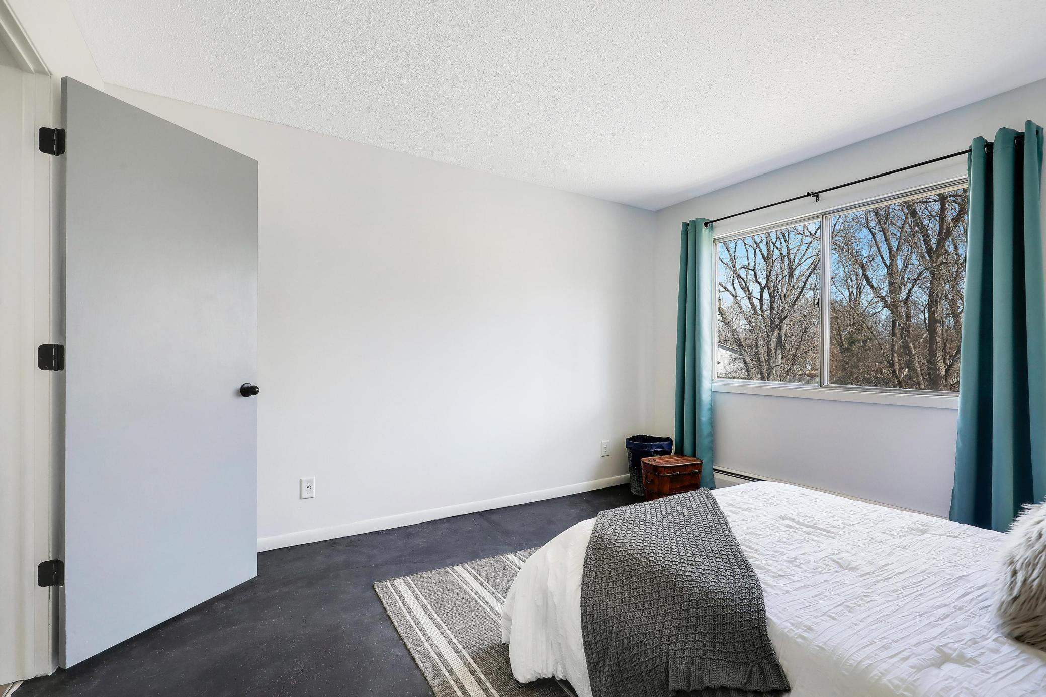 2800 Hillsboro Avenue North, Unit 220 New Hope, MN 55427 - Photo 13 of 18