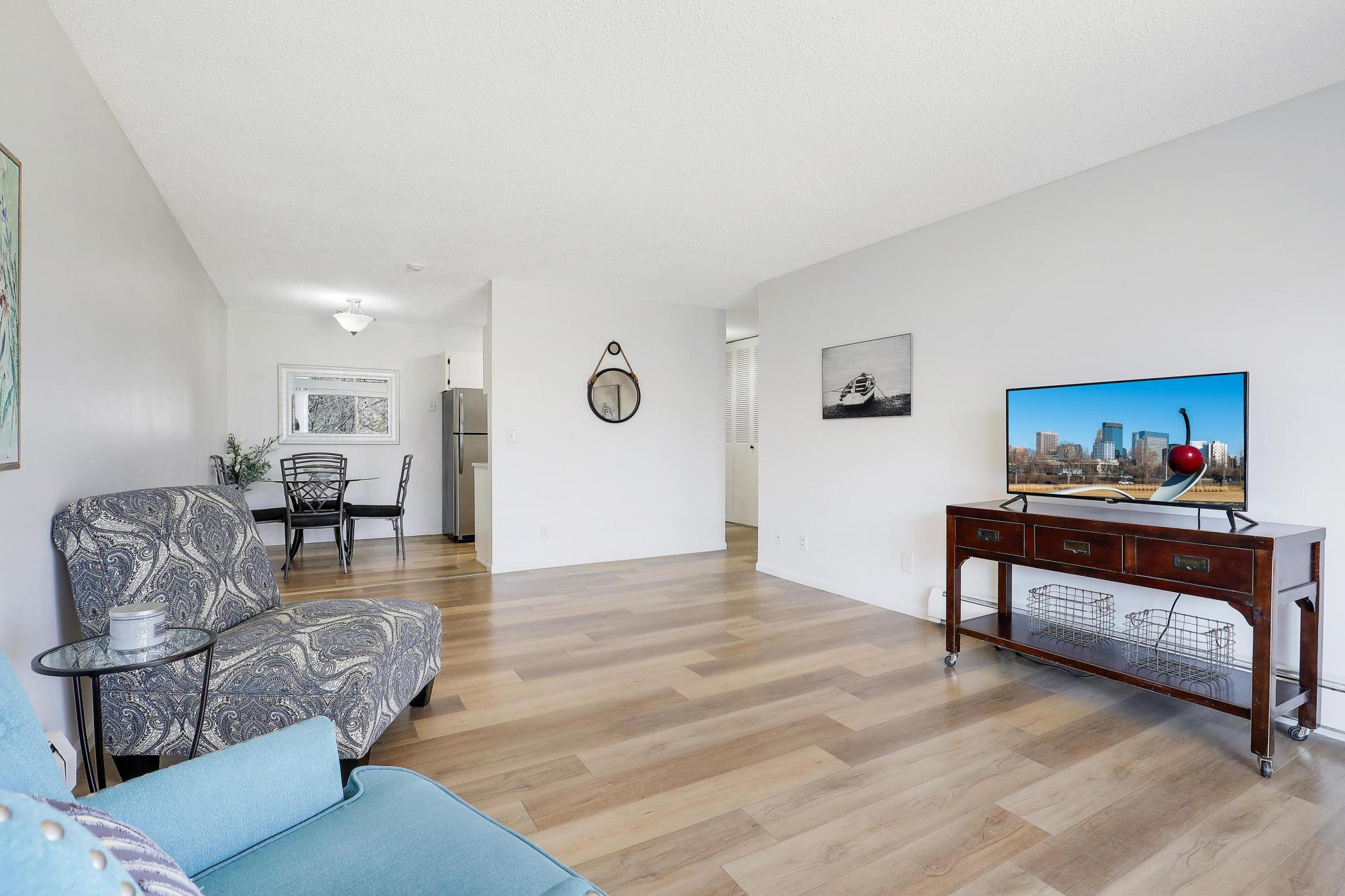 2800 Hillsboro Avenue North, Unit 220 New Hope, MN 55427 - Photo 5 of 18