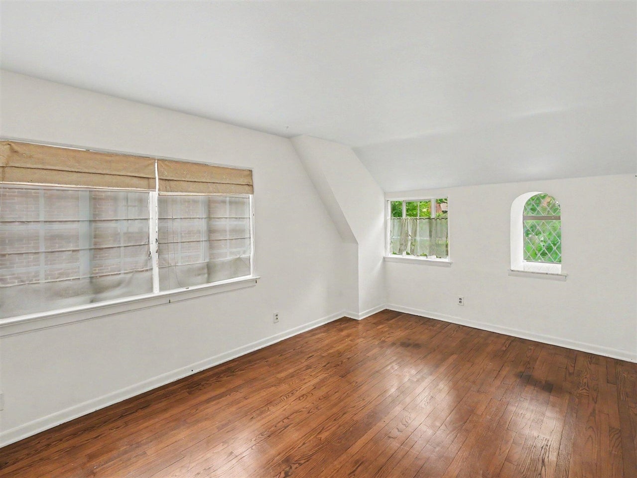 903 Briarcliff Road Jackson, MI 49203 - Photo 18 of 27 Gallery Image 18
