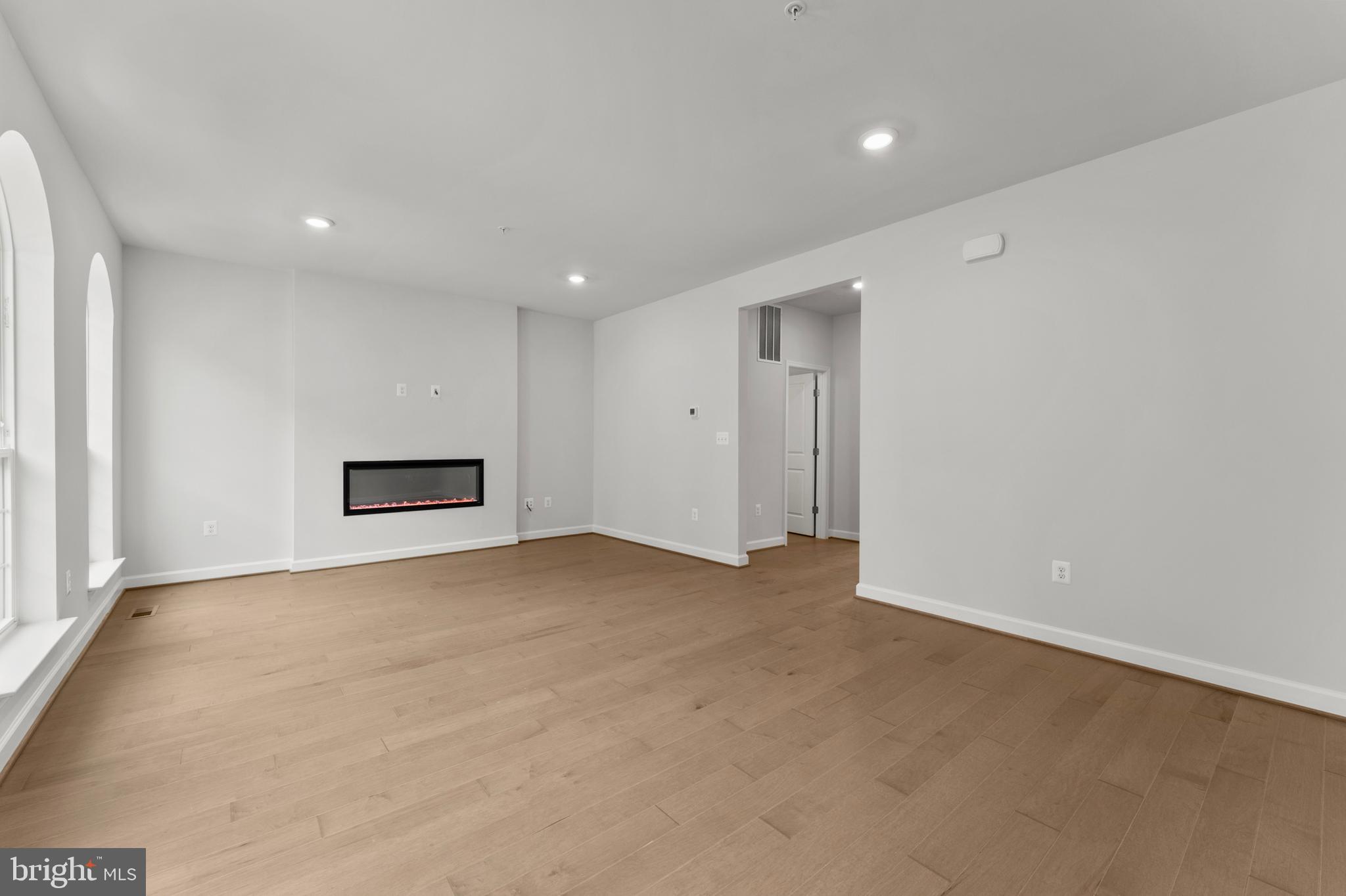 608 Catamaran Way National Harbor, MD 20745 - Photo 5 of 30 a view of empty room with a kitchen