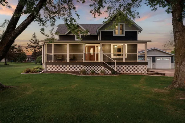$319,500 | 215 5th Avenue Northeast, Blooming Prairie, MN 55917