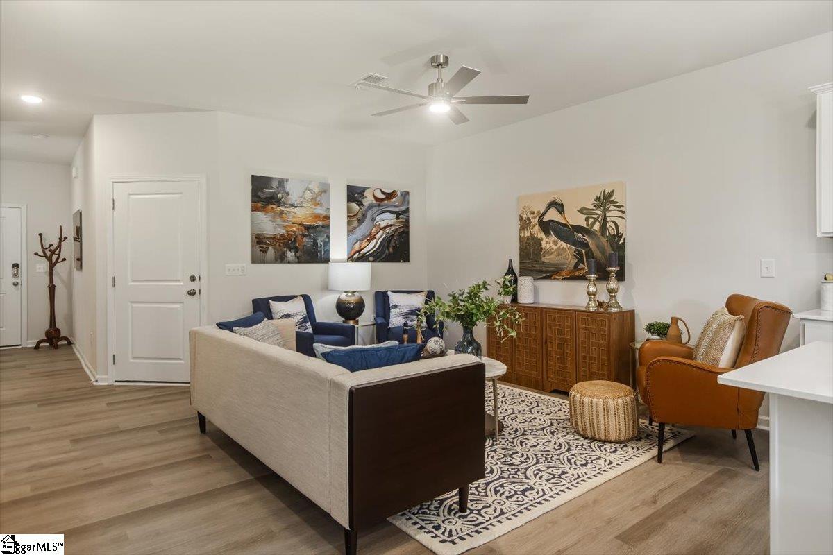 2037 Hillman Way Roebuck, SC 29376 - Photo 6 of 40