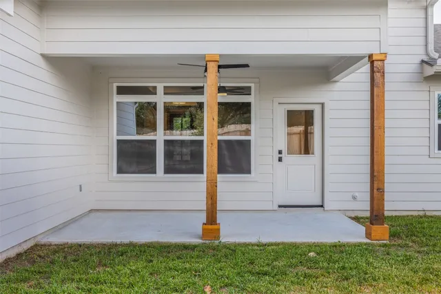 a front view of house with yard