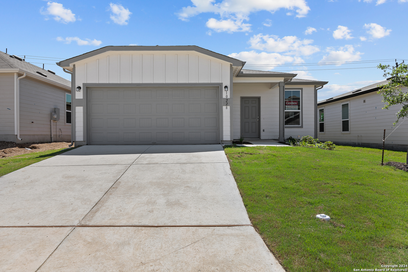 1305 Entrada De Real Converse Tx  