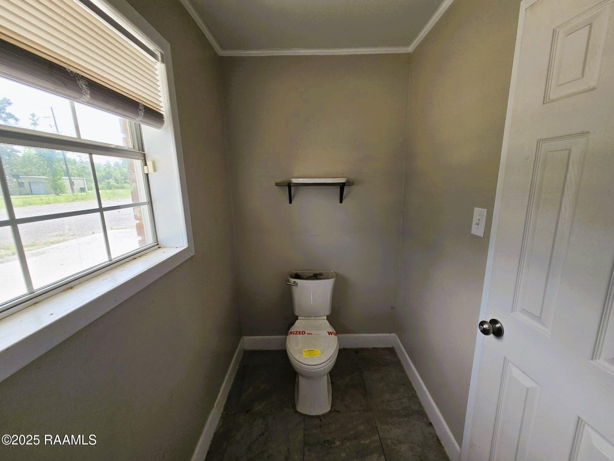 311 North Fieldspan Road Scott, LA 70583 - Photo 15 of 28 15 BATH (HALF)