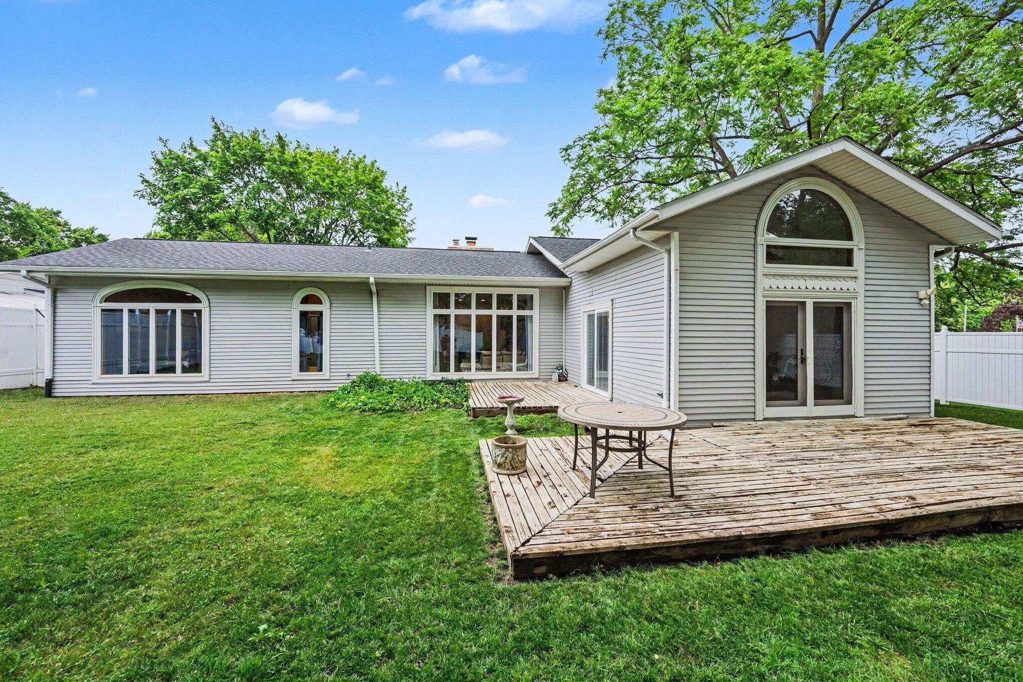 3923 Devonshire Avenue Kalamazoo, MI 49006 - Photo 19 of 23 020_file_6540