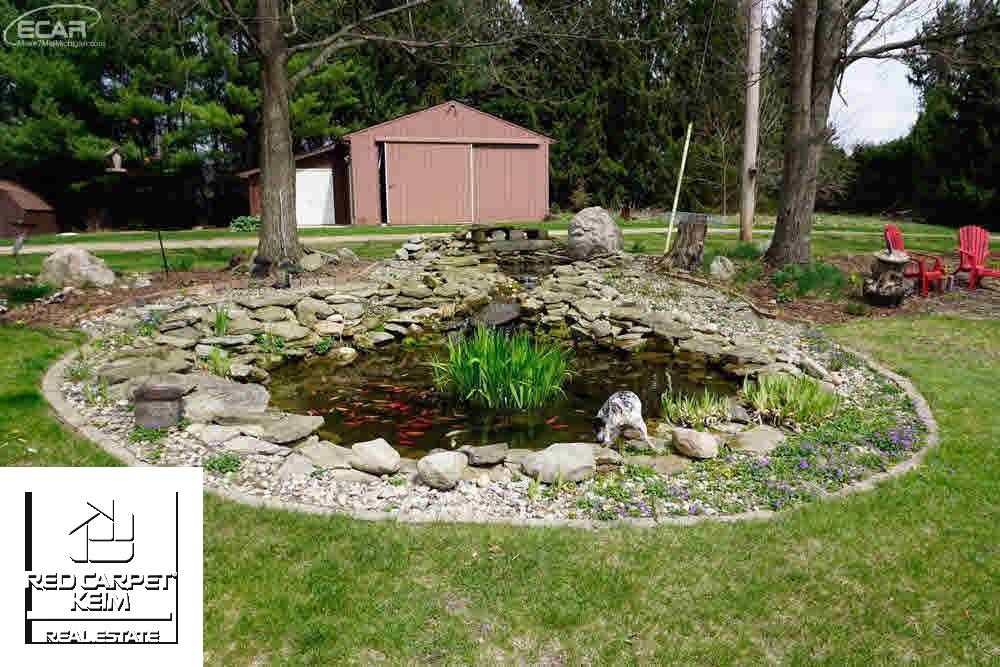 4685 Lonsberry Road Columbiaville, MI 48421 - Photo 3 of 26 21284850-2.JPG