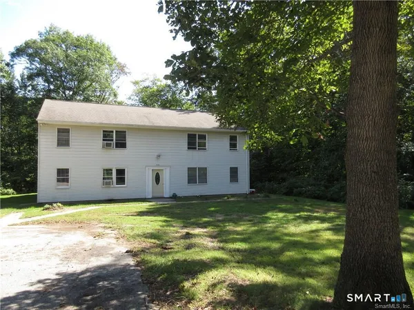 $1,250 | 454 Cow Hill Road, Unit 2, Groton, CT 06355