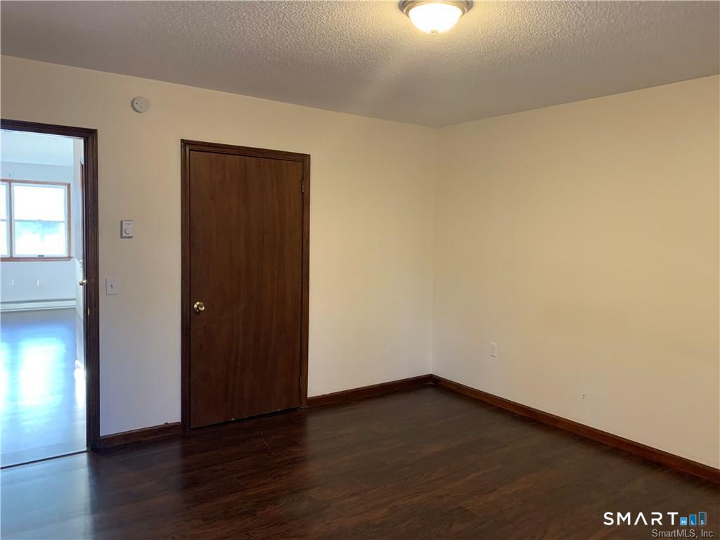 454 Cow Hill Road, Unit 2 Groton, CT 06355 - Photo 8 of 11
