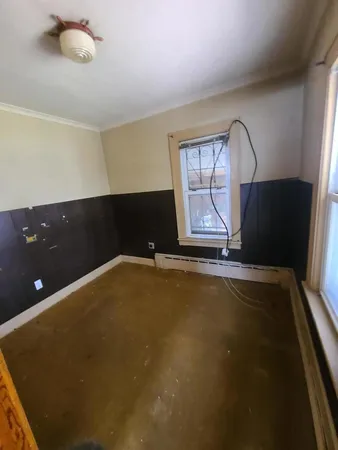 $149,900 | 1834 Victoria Avenue, North Chicago, IL 60064