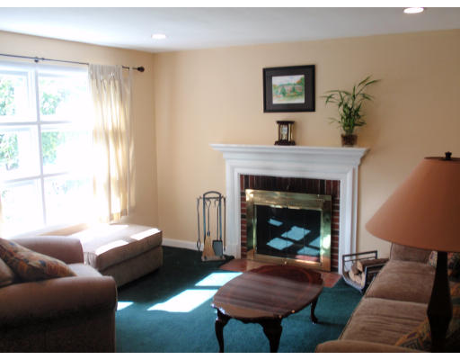 40 Shore Road Ashland, MA 01721 - Photo 8 of 20