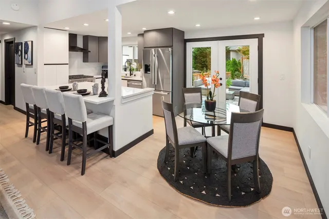 $2,050,000 | 10045 Northeast 15th Street, Bellevue, WA 98004