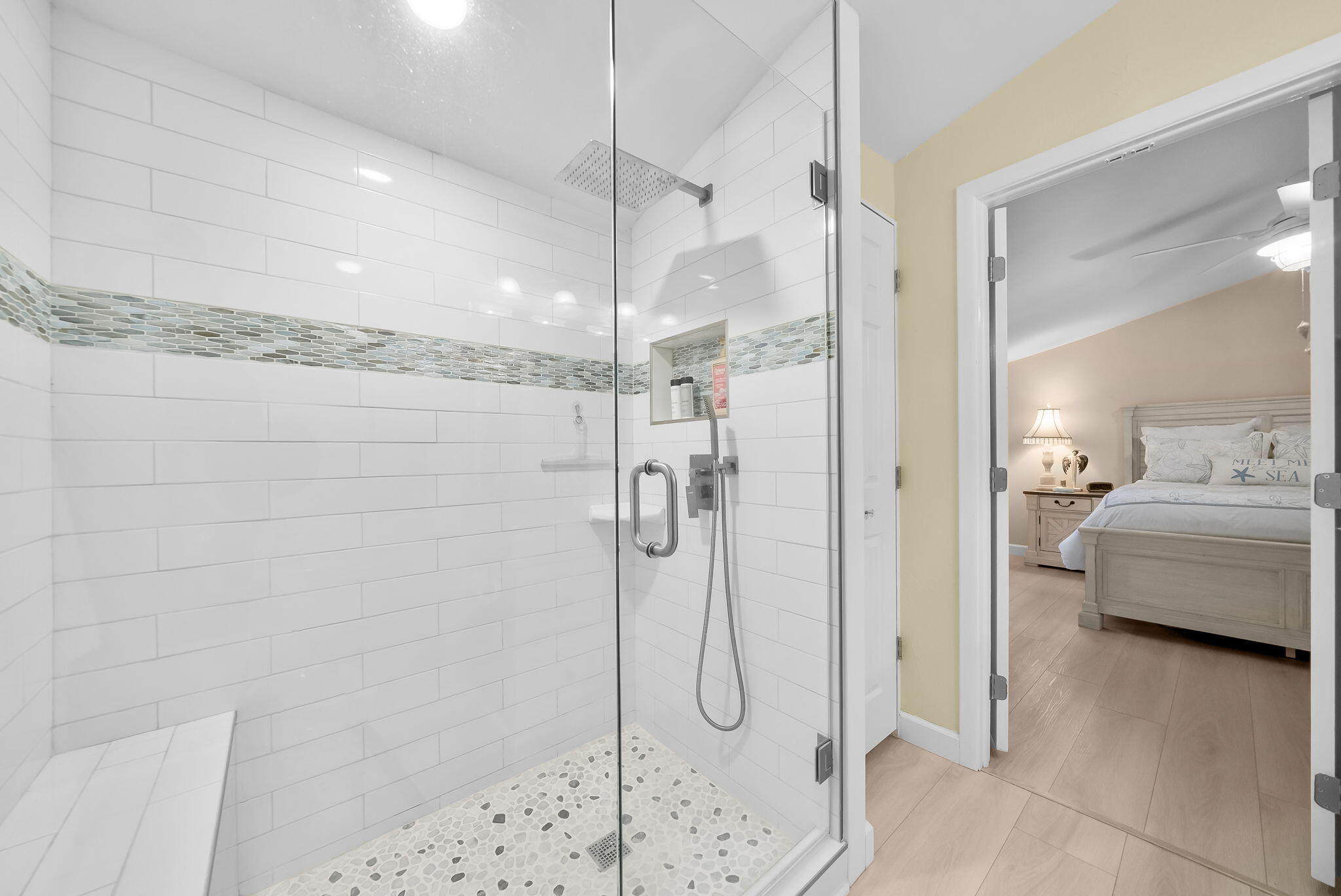 22400 Front Beach Road, Unit 24 Panama City Beach, FL 32413 - Photo 6 of 41 a en suite bathroom with a shower