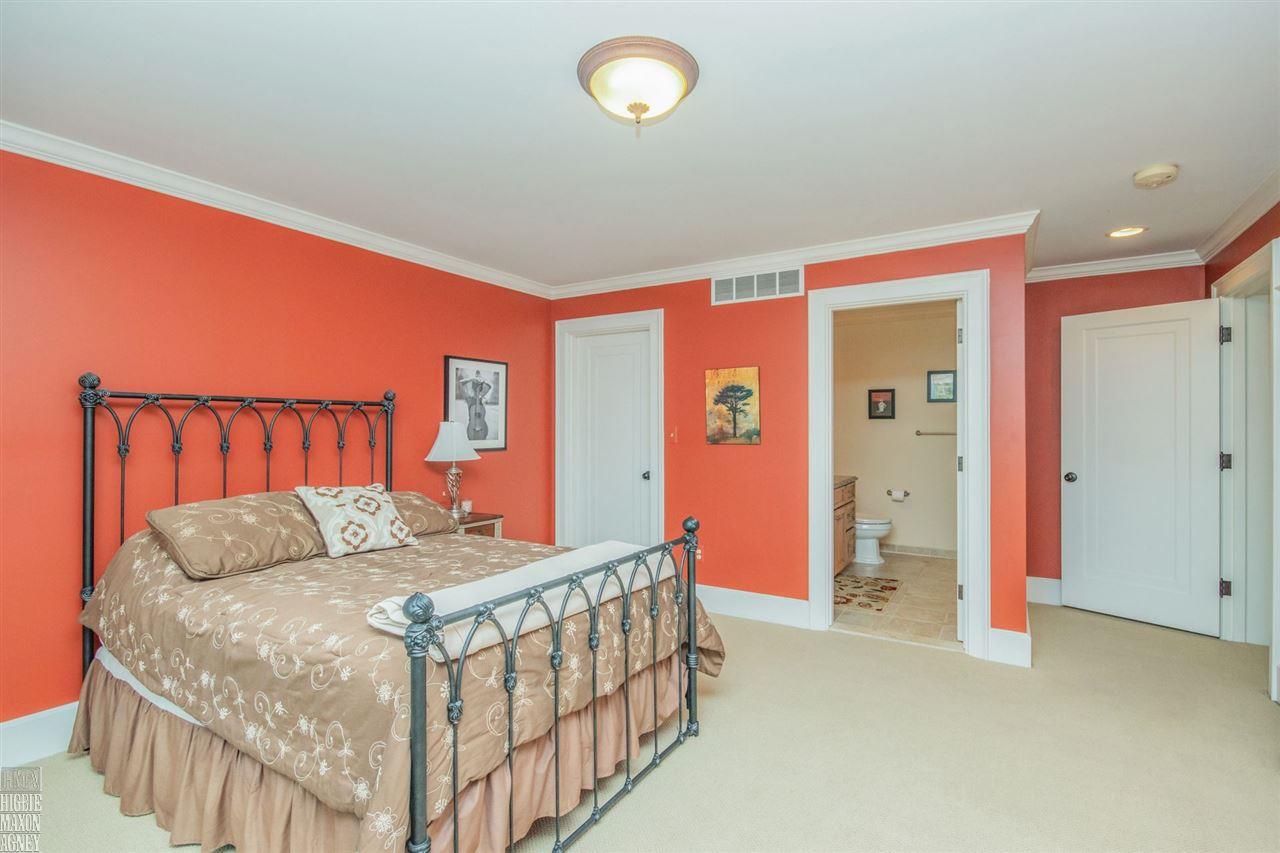 1015 Yorkshire Road Grosse Pointe Park, MI 48230 - Photo 22 of 40