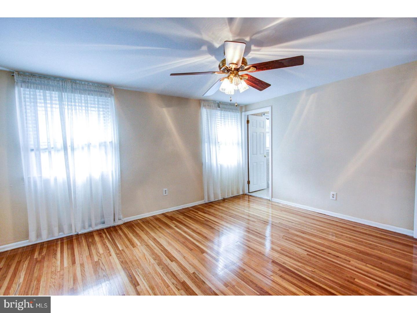 350 Keats Road Huntingdon Valley, PA 19006 - Photo 11 of 23 Bedroom - Main
