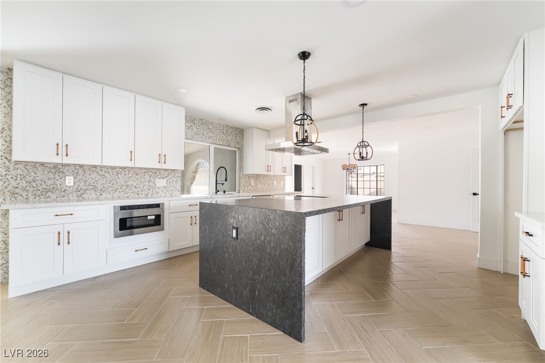 4501 South Woodcrest Road Las Vegas, NV 89121 - Photo 11 of 46