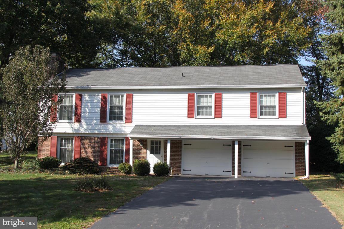 2601 Beechwood Road Lancaster, PA 17601 - Photo 1 of 23 Gallery Image 1