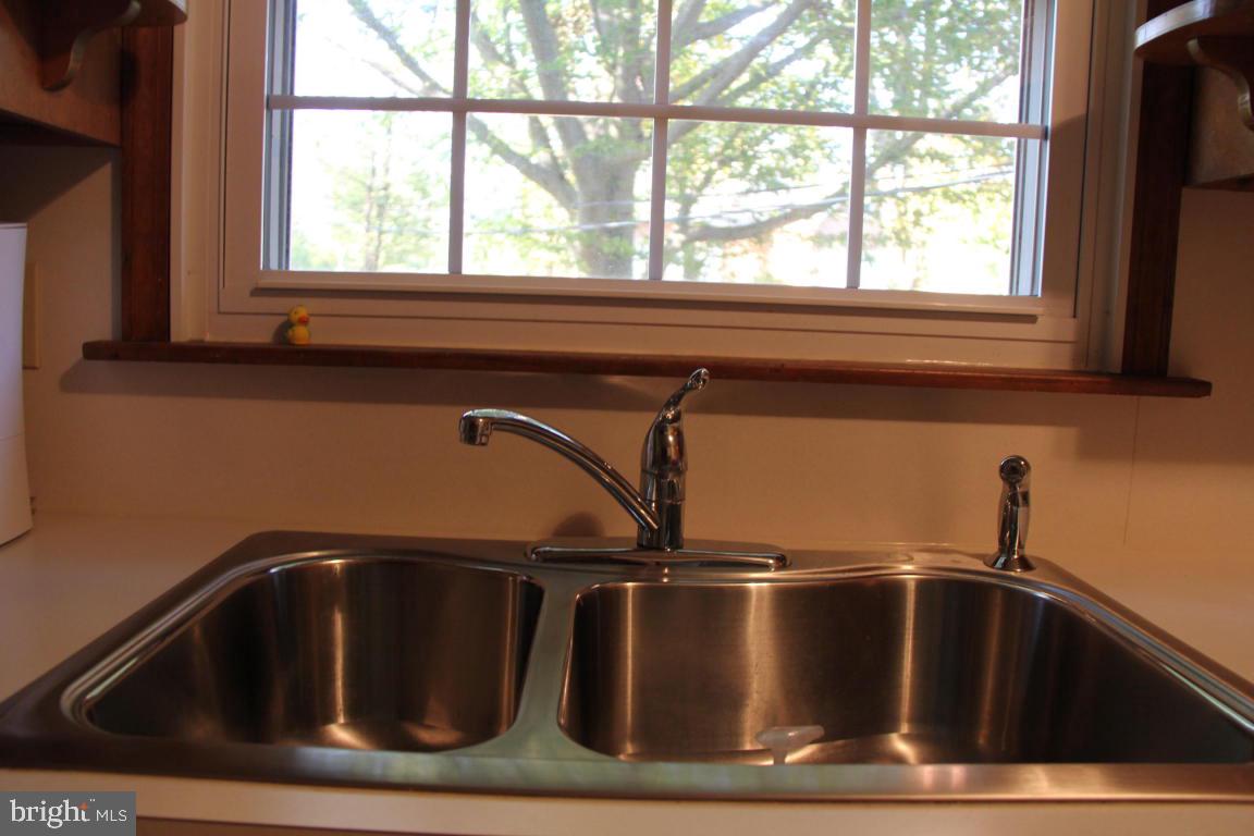 2601 Beechwood Road Lancaster, PA 17601 - Photo 11 of 23 Gallery Image 11