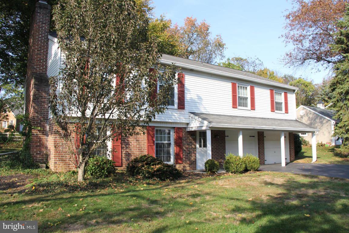 2601 Beechwood Road Lancaster, PA 17601 - Photo 3 of 23 Gallery Image 3