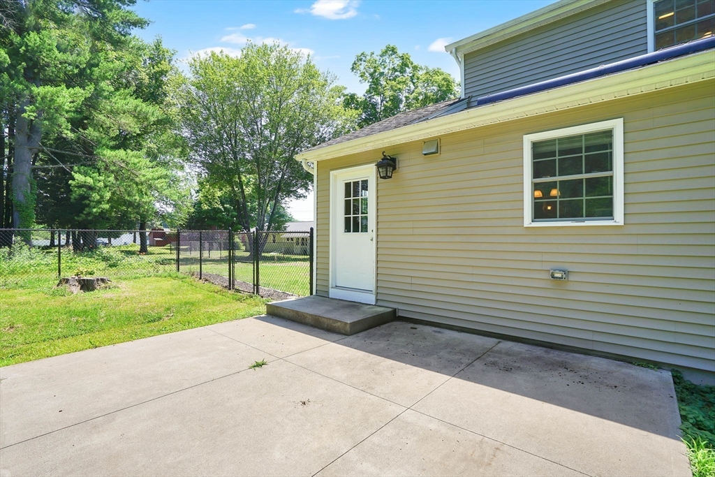 156 Hampden Road East Longmeadow, MA 01028 - Photo 36 of 37