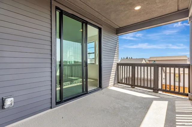 $910,600 | 9013 Camino Colegio, Rohnert Park, CA 94928