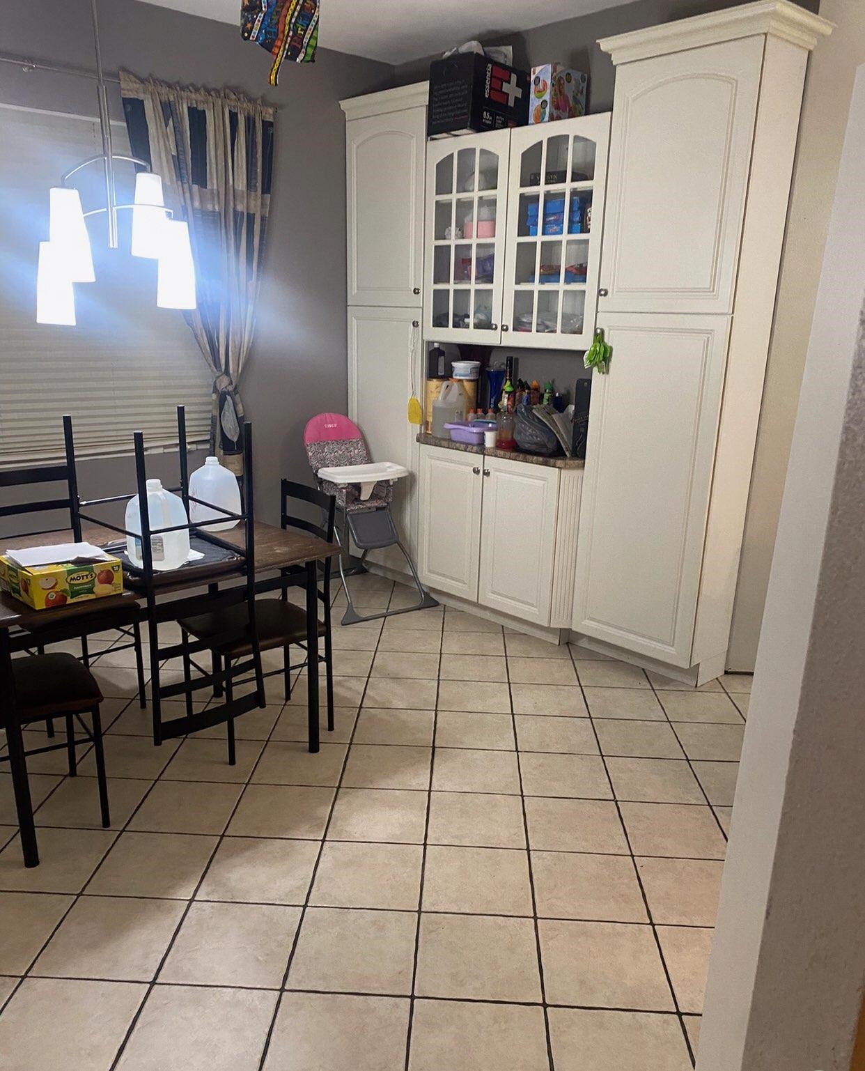 916 Olson Spring Close Belvidere, IL 61008 - Photo 14 of 32 a workspace with furniture