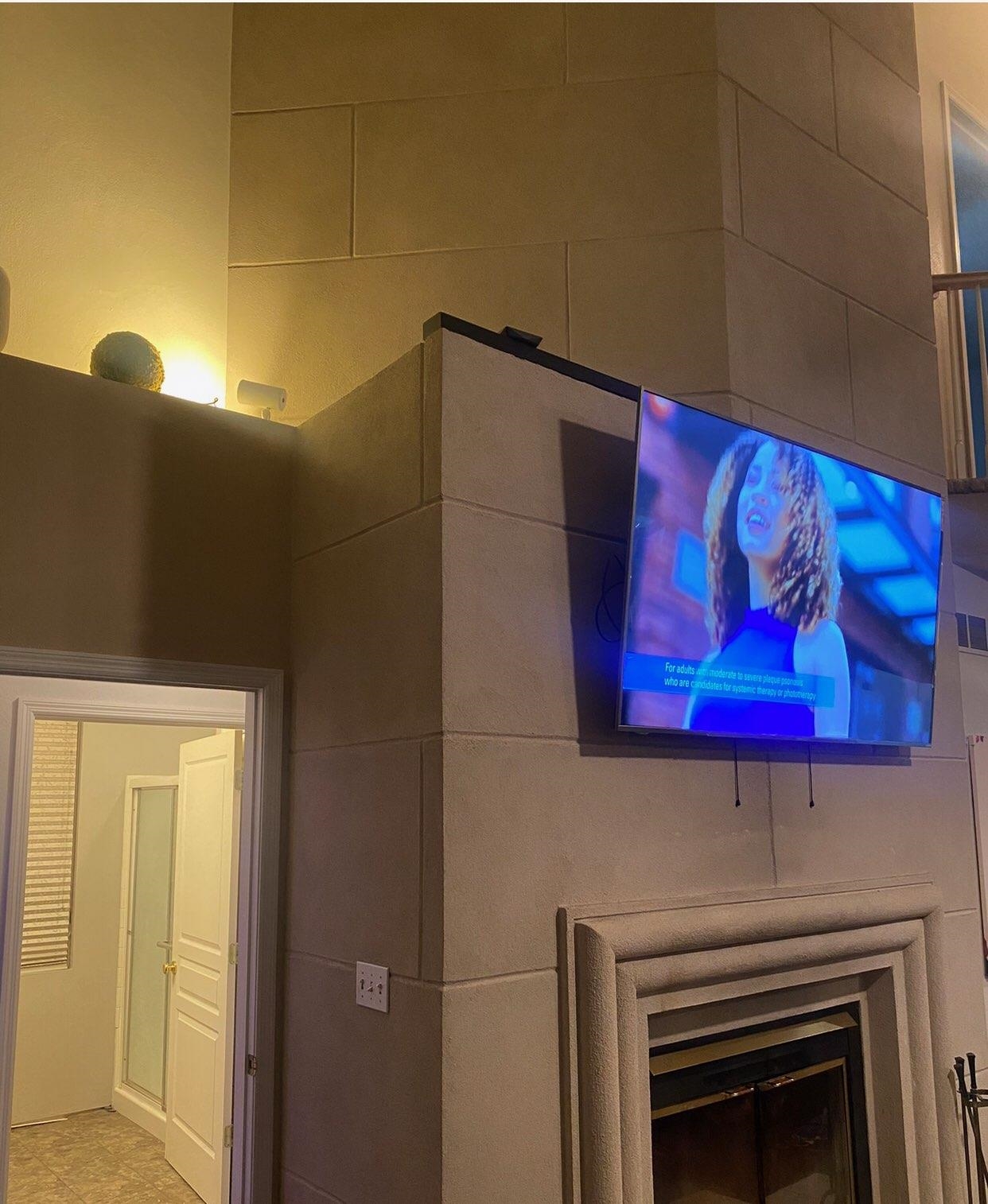 916 Olson Spring Close Belvidere, IL 61008 - Photo 16 of 32 a view of a door and an entryway
