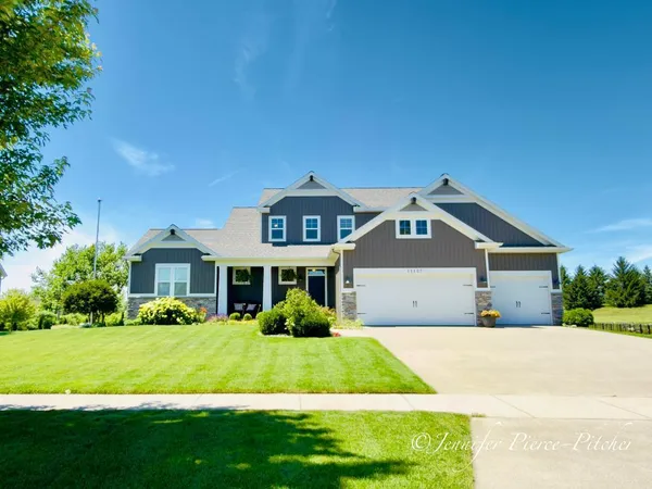 $574,900 | 11127 Waterpoint Drive, Allendale, MI 49401