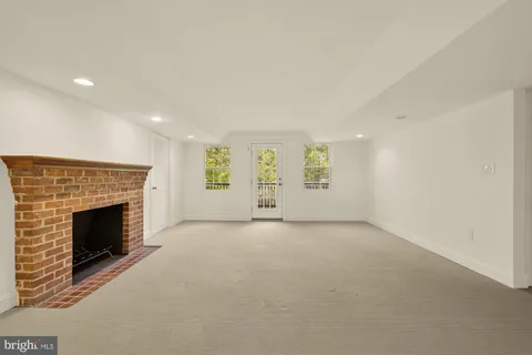 $1,700,000 | 2025 Trumbull Terrace Northwest, Washington, DC 20011