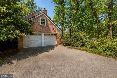 $1,700,000 | 2025 Trumbull Terrace Northwest, Washington, DC 20011