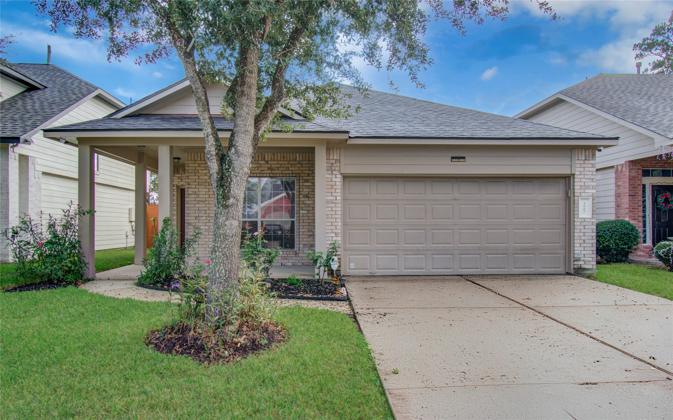 3927 Falvel Cove Drive Spring, TX 77388 - Photo 4 of 31