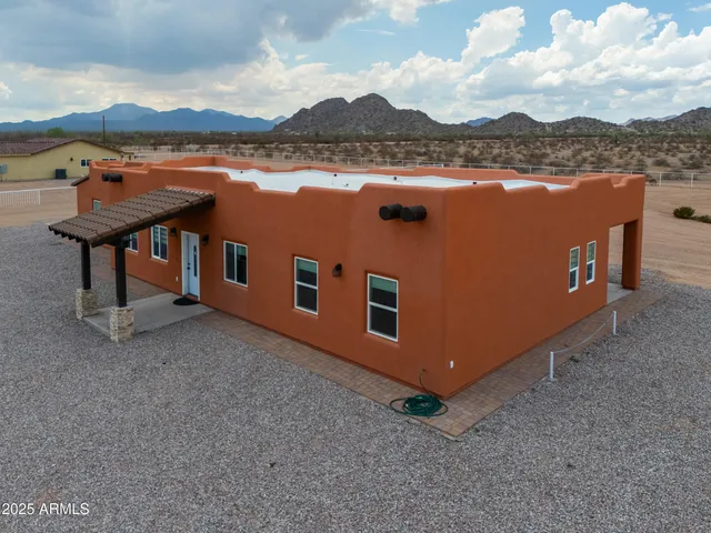 $429,900 | 210 North Pettoshas Drive, Maricopa, AZ 85139