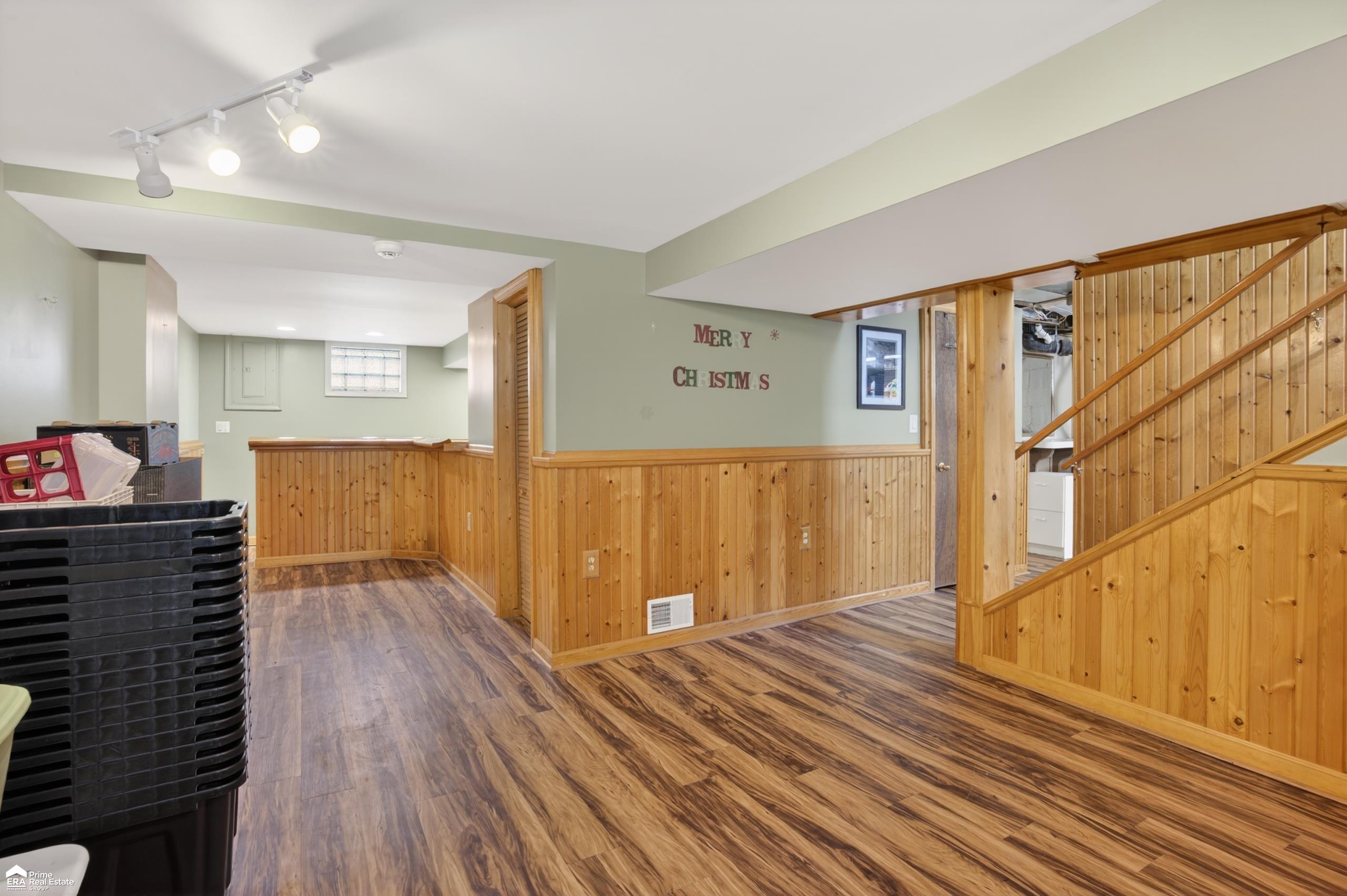 2292 North Belsay Road Burton, MI 48509 - Photo 52 of 86