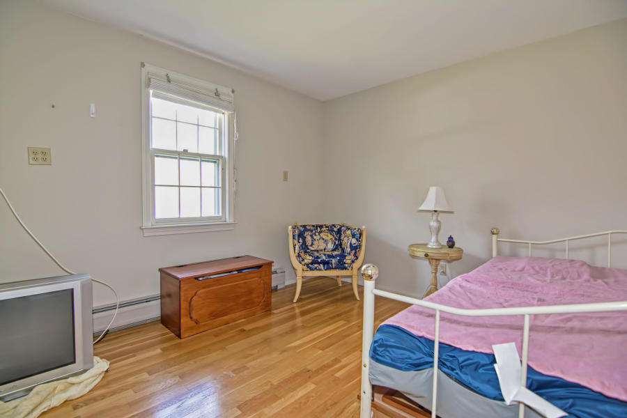 31 Black Valley Road Centerville, MA 02632 - Photo 28 of 40 bedroom