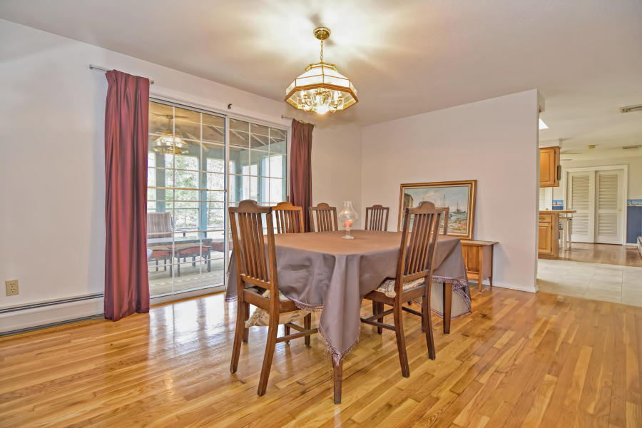 31 Black Valley Road Centerville, MA 02632 - Photo 10 of 40 dining toward kitchen